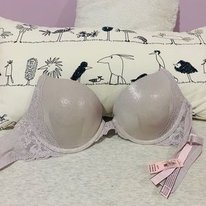 Victoria’s Secret Dream Angel Bra
